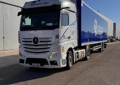 Transcuevas2007-convoyage-de-semi-remorques-2025-7